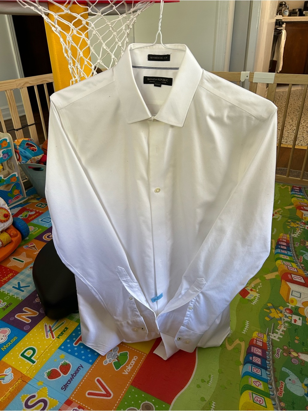 Banana Republic White Men's Dress Shirt - Classic Point Collar